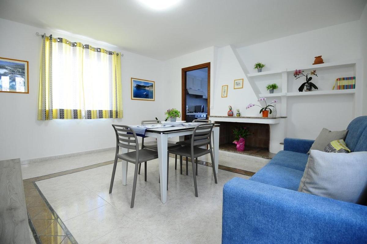 דירות דורגלי Casa Mandoi מראה חיצוני תמונה